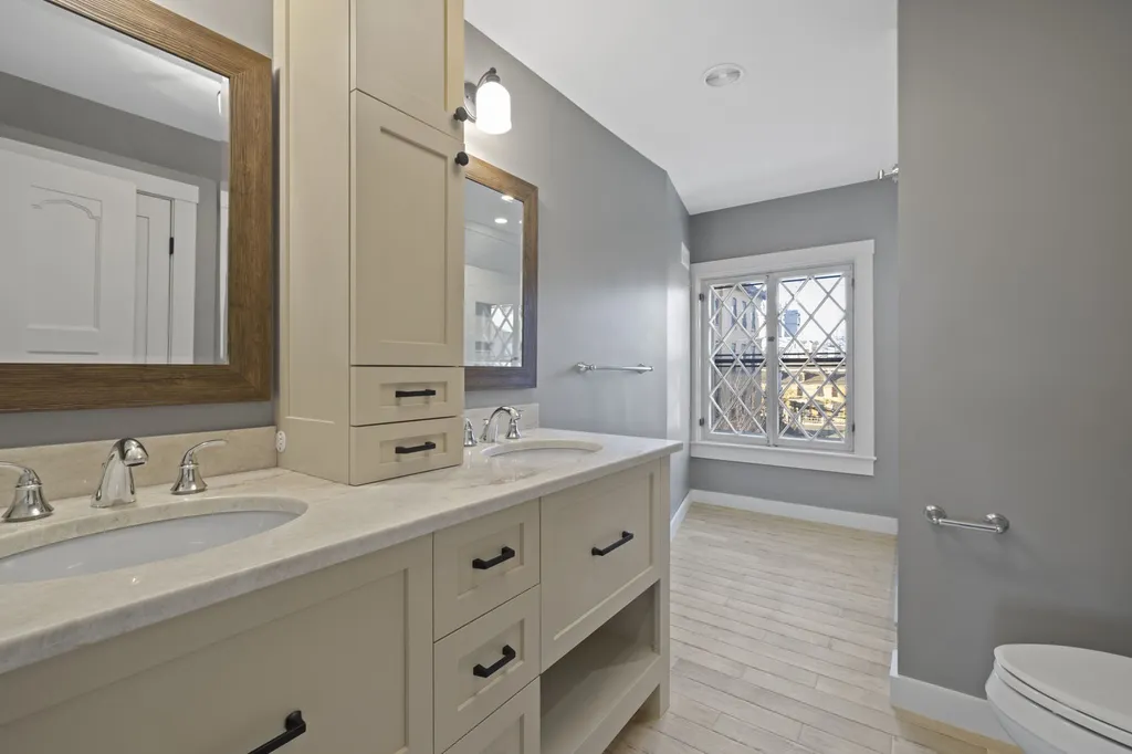 56 Middle Street Portsmouth NH 03801