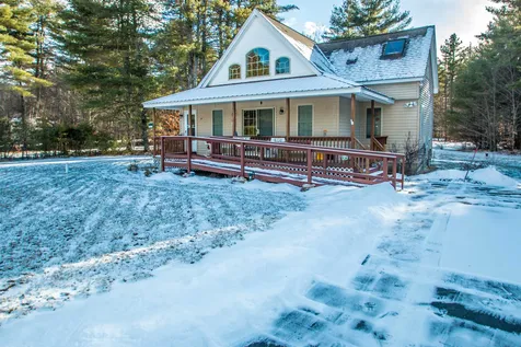 21 Brookstone Lane Madison NH 03849