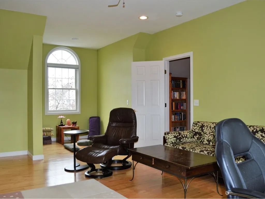115 Four Sisters Road South Burlington VT 05403