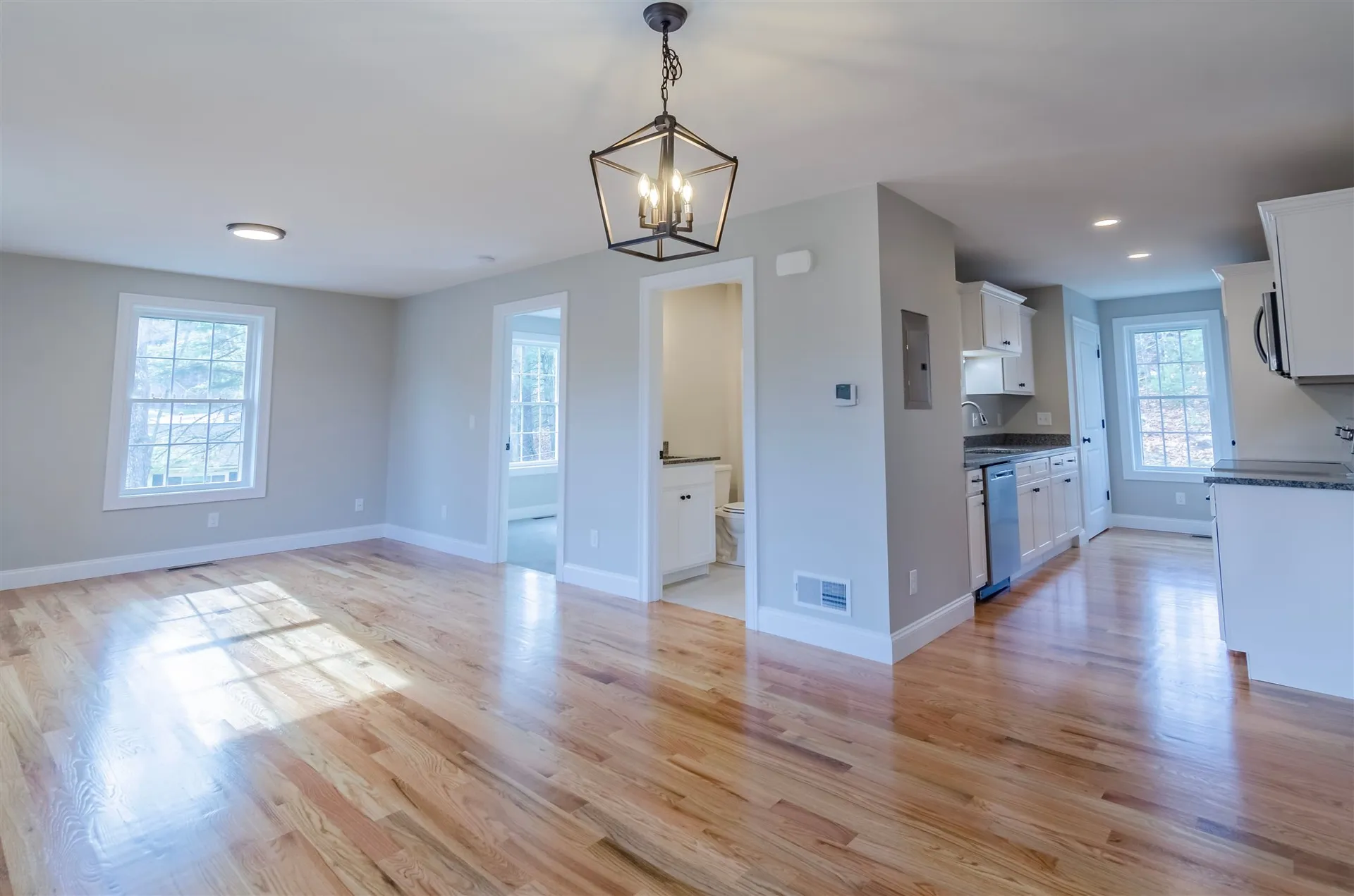 74a Lawrence Road Salem NH 03079