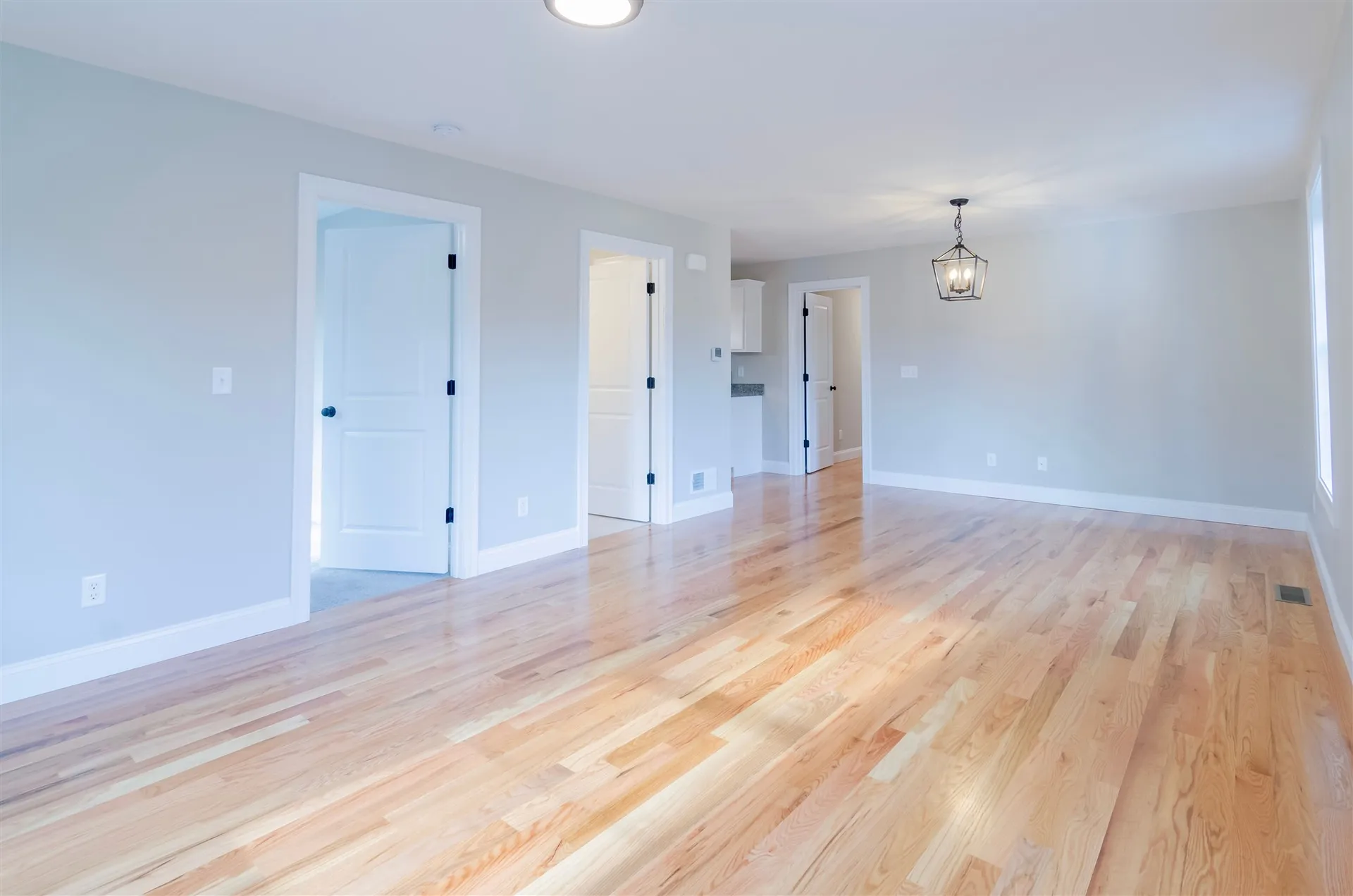 74a Lawrence Road Salem NH 03079