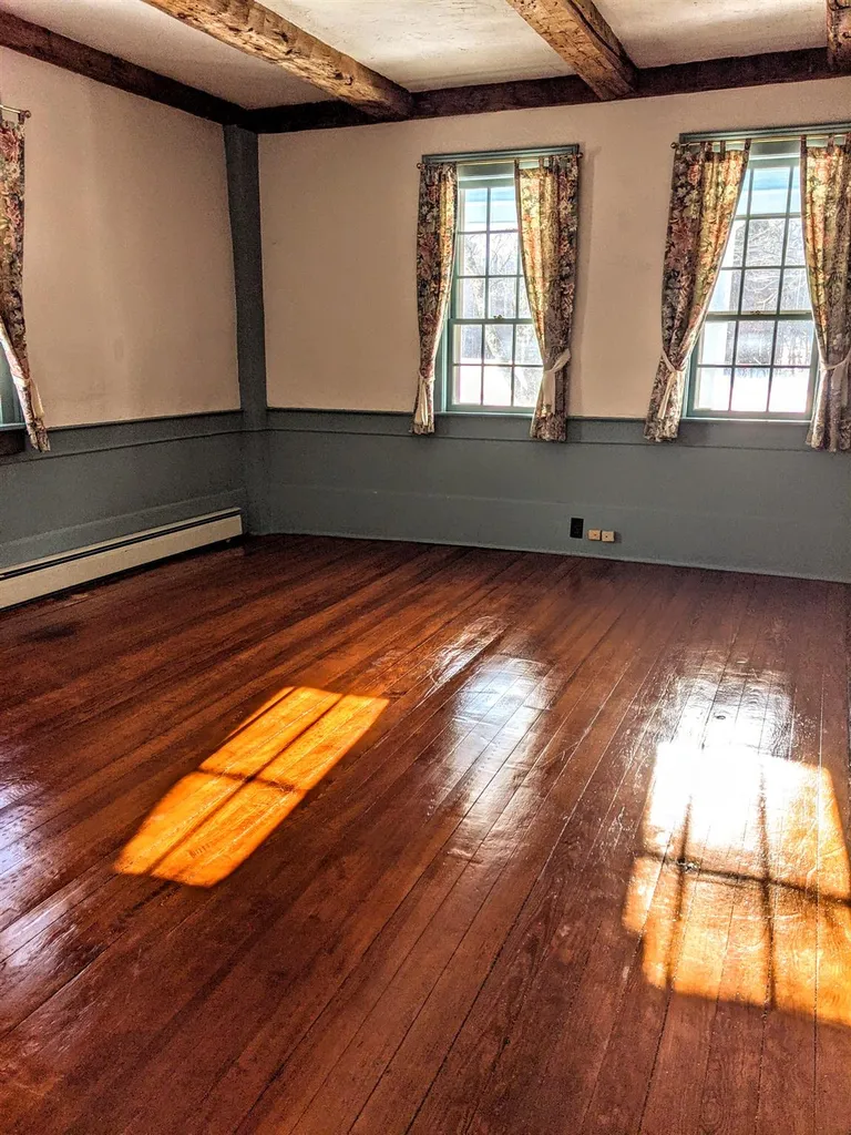 98 Parade Road Meredith NH 03253