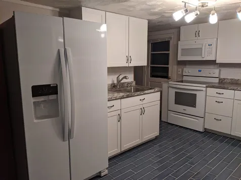 98 Parade Road Meredith NH 03253