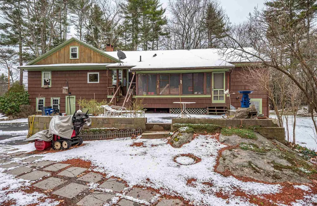 294 Newmarket Road Durham NH 03824