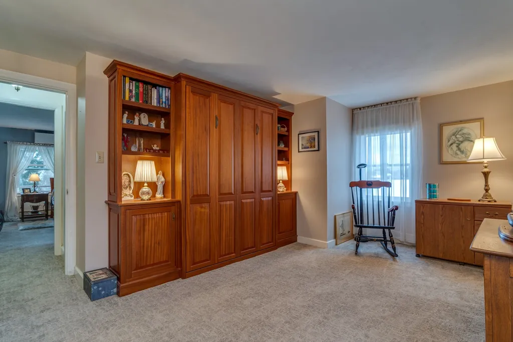 14 Fairview Drive Portsmouth NH 03801