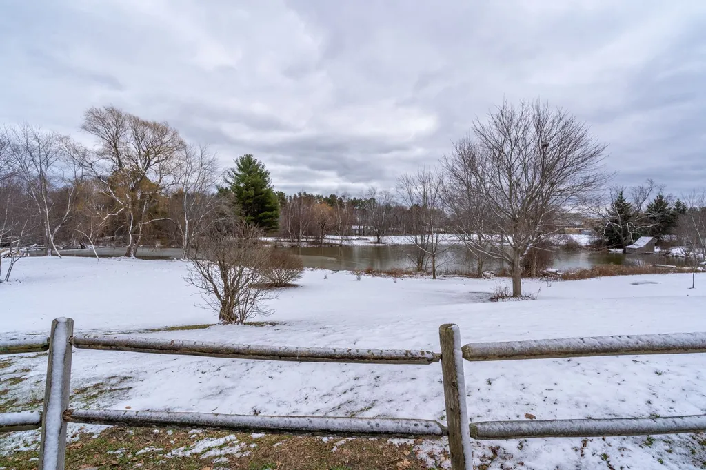14 Fairview Drive Portsmouth NH 03801
