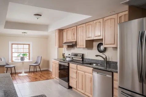 525 Maplewood Avenue Portsmouth NH 03801