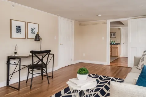 525 Maplewood Avenue Portsmouth NH 03801
