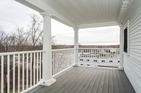 525 Maplewood Avenue Portsmouth NH 03801