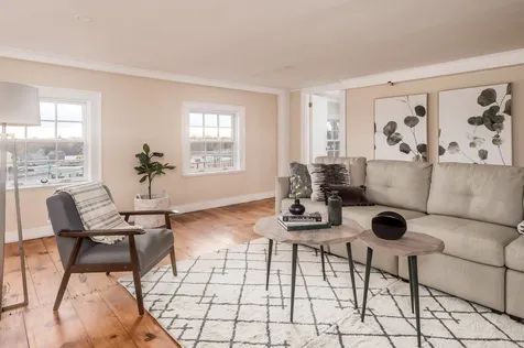 525 Maplewood Avenue Portsmouth NH 03801