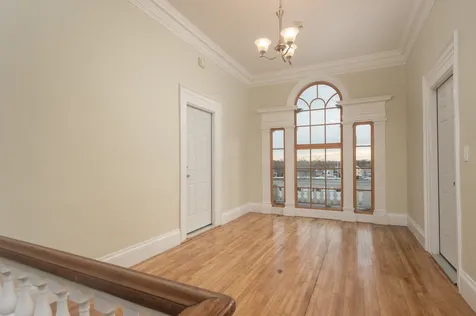 525 Maplewood Avenue Portsmouth NH 03801
