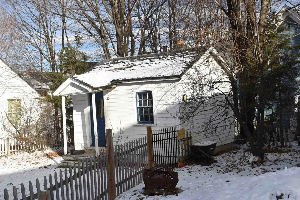 32 Summer Street Laconia NH 03246