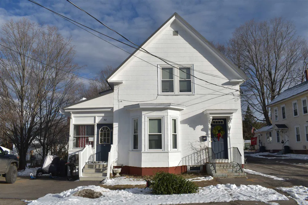 32 Summer Street Laconia NH 03246