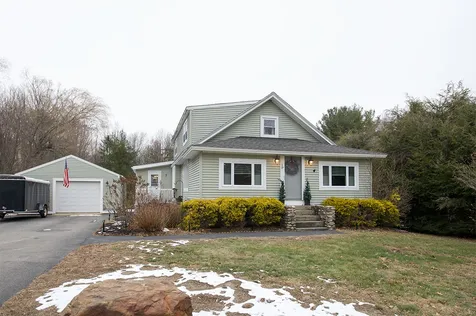 10 Kingston Road Plaistow NH 03865