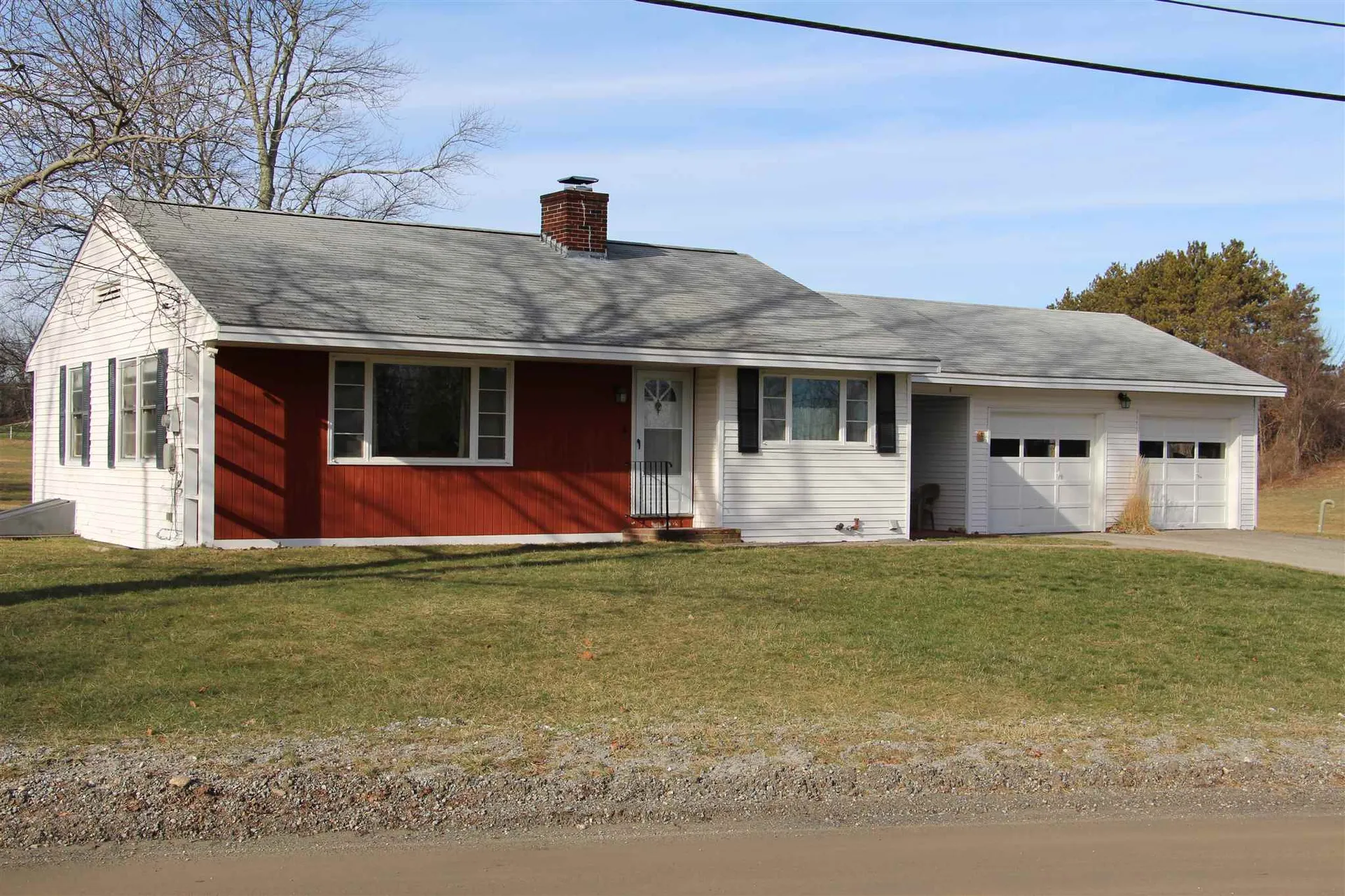 5 North Pepperell Road Hollis NH 03049