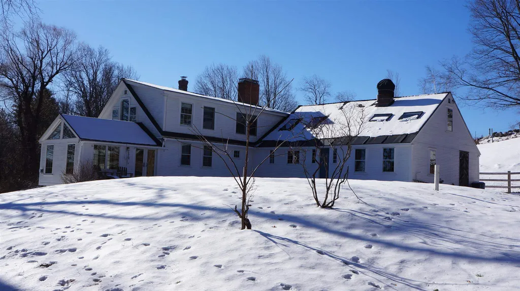185 Poor Farm Road Weare NH 03281