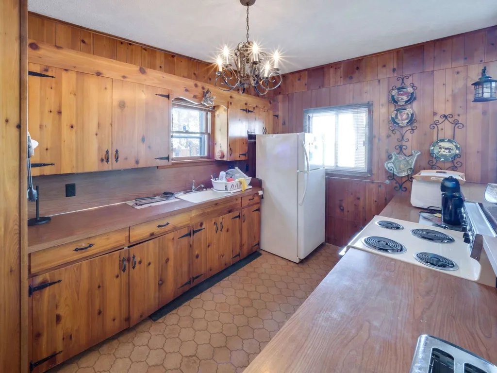 186 North Shore Road Isle La Motte VT 05463