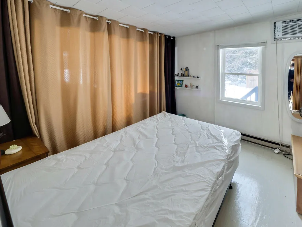 186 North Shore Road Isle La Motte VT 05463