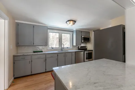 102 S Main Street Hanover NH 03755