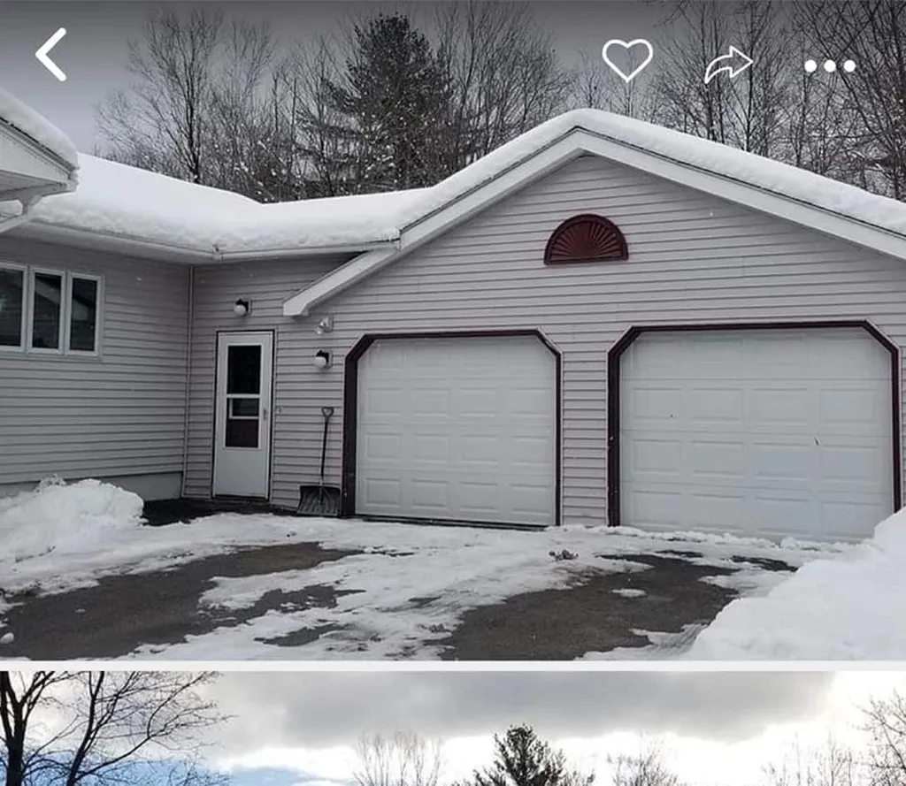 28 Ray Street Gorham NH 03581