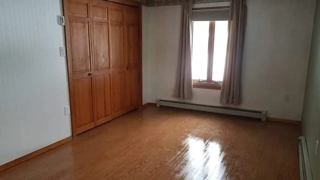 28 Ray Street Gorham NH 03581