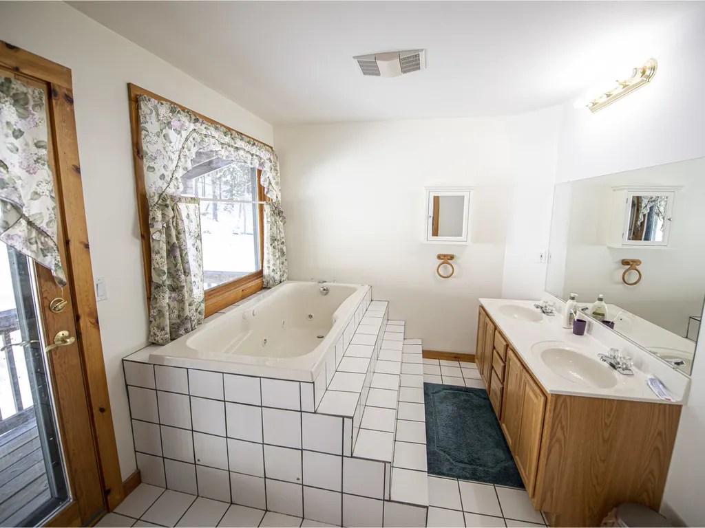 109 Highland Drive Huntington VT 05462