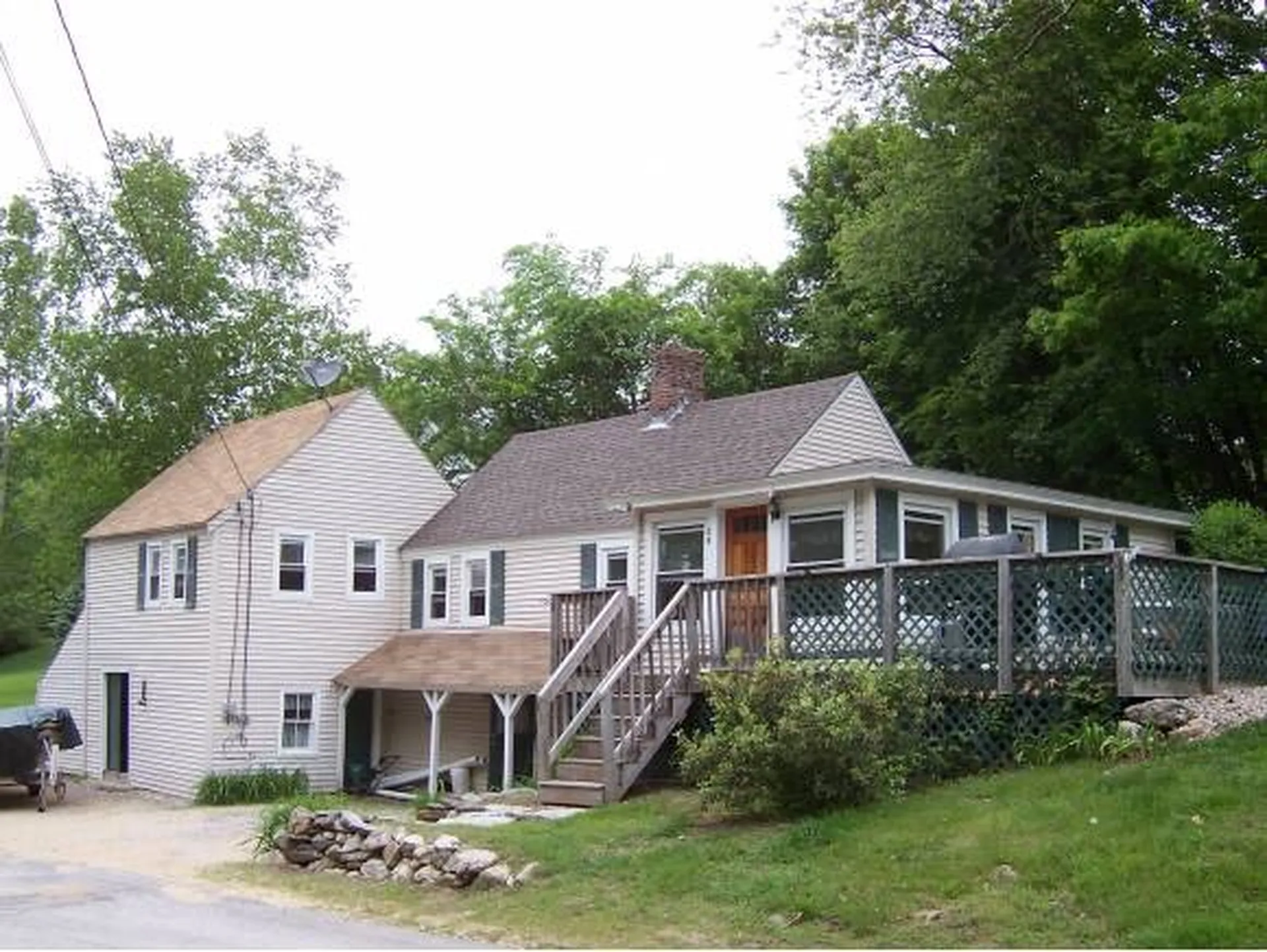 56 School Street Alton NH 03809