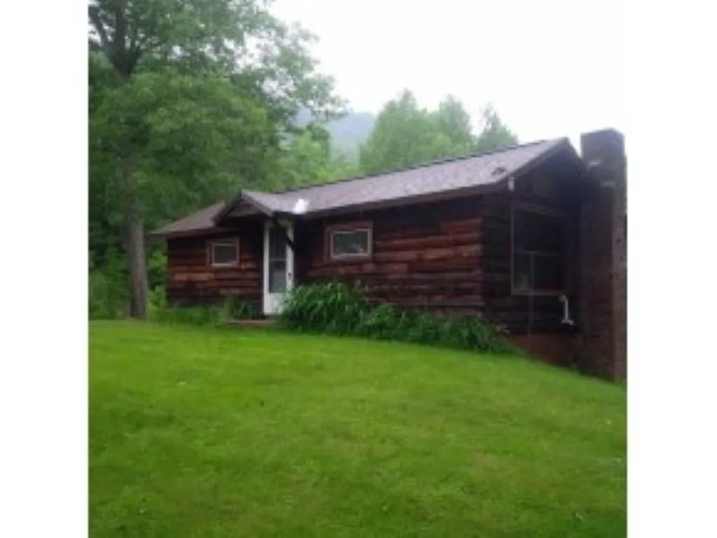 106 Newton Lane Thetford VT 05054