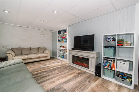 510 Stockdale Circle Rollinsford NH 03869