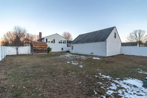 510 Stockdale Circle Rollinsford NH 03869