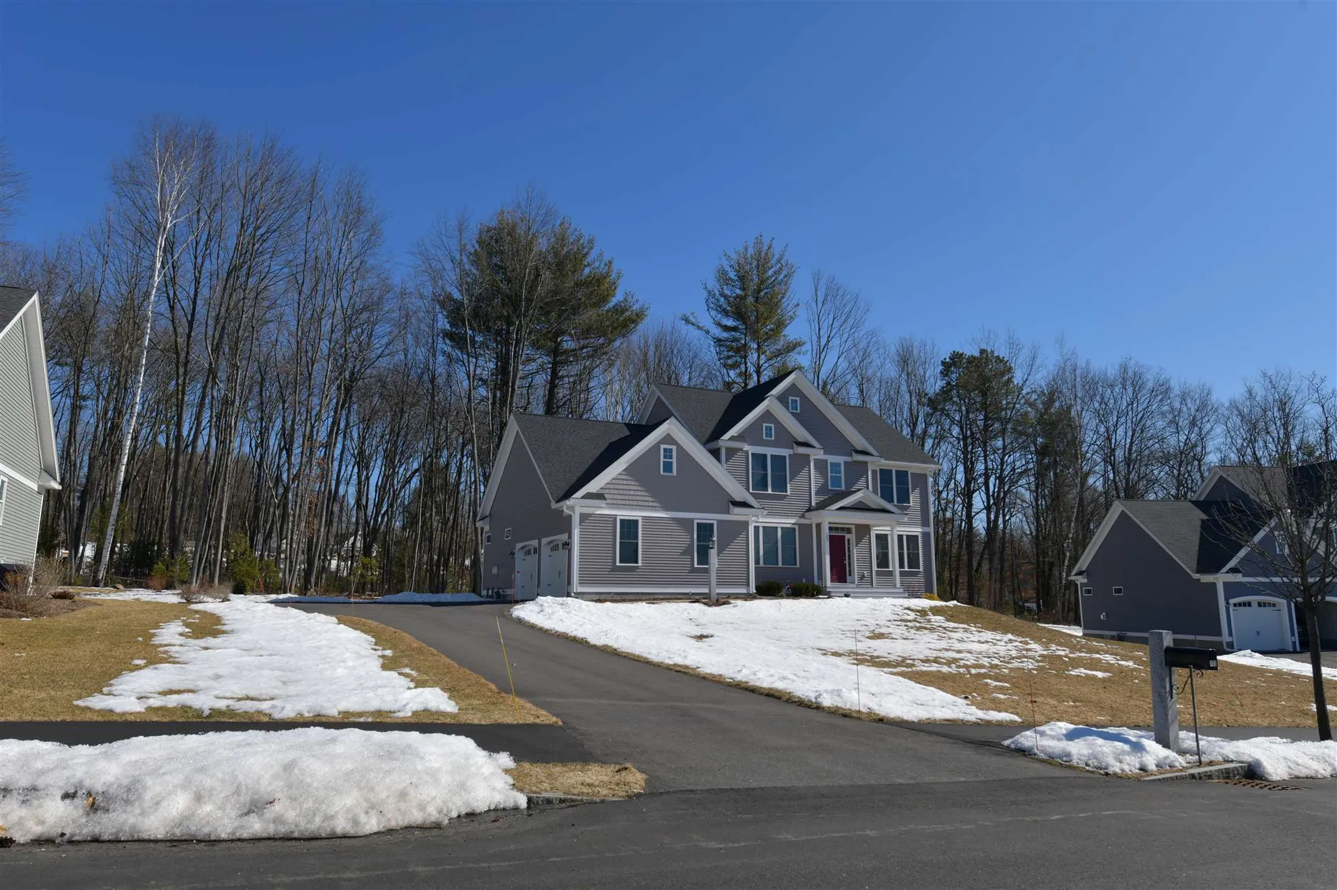 69 Scenic Drive Manchester NH 03104