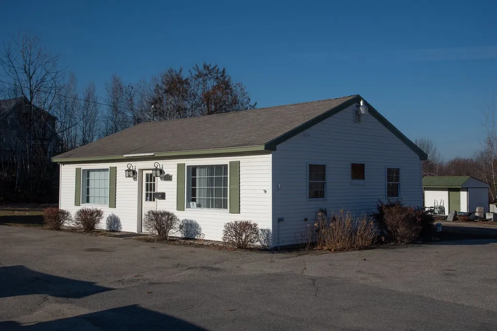 1018 Route 16 Ossipee NH 03864