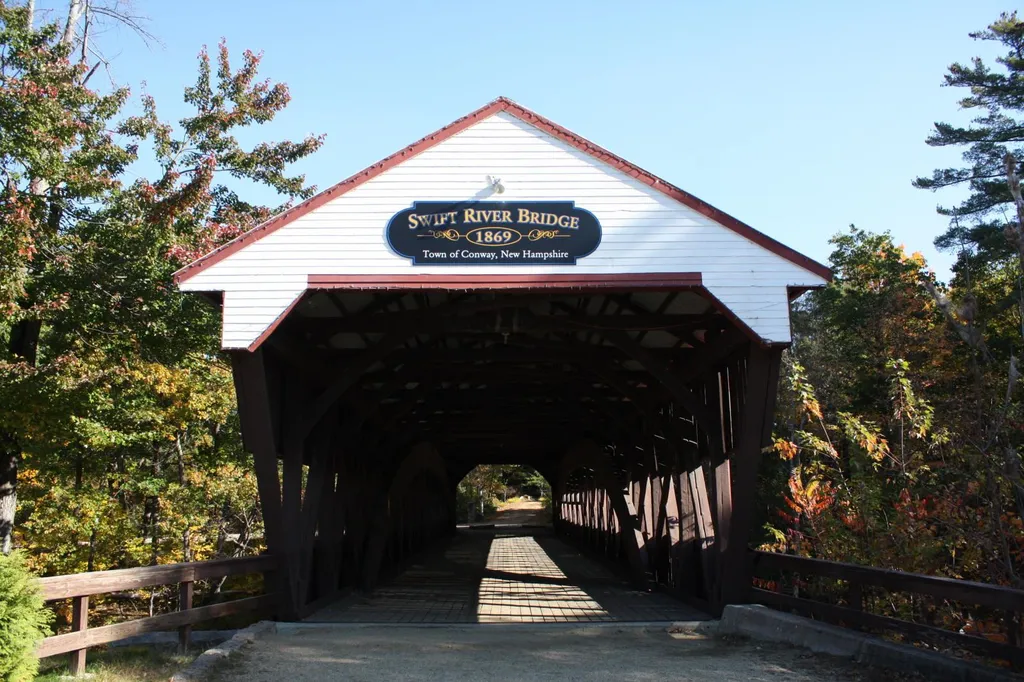 148 Washington Street Conway NH 03818
