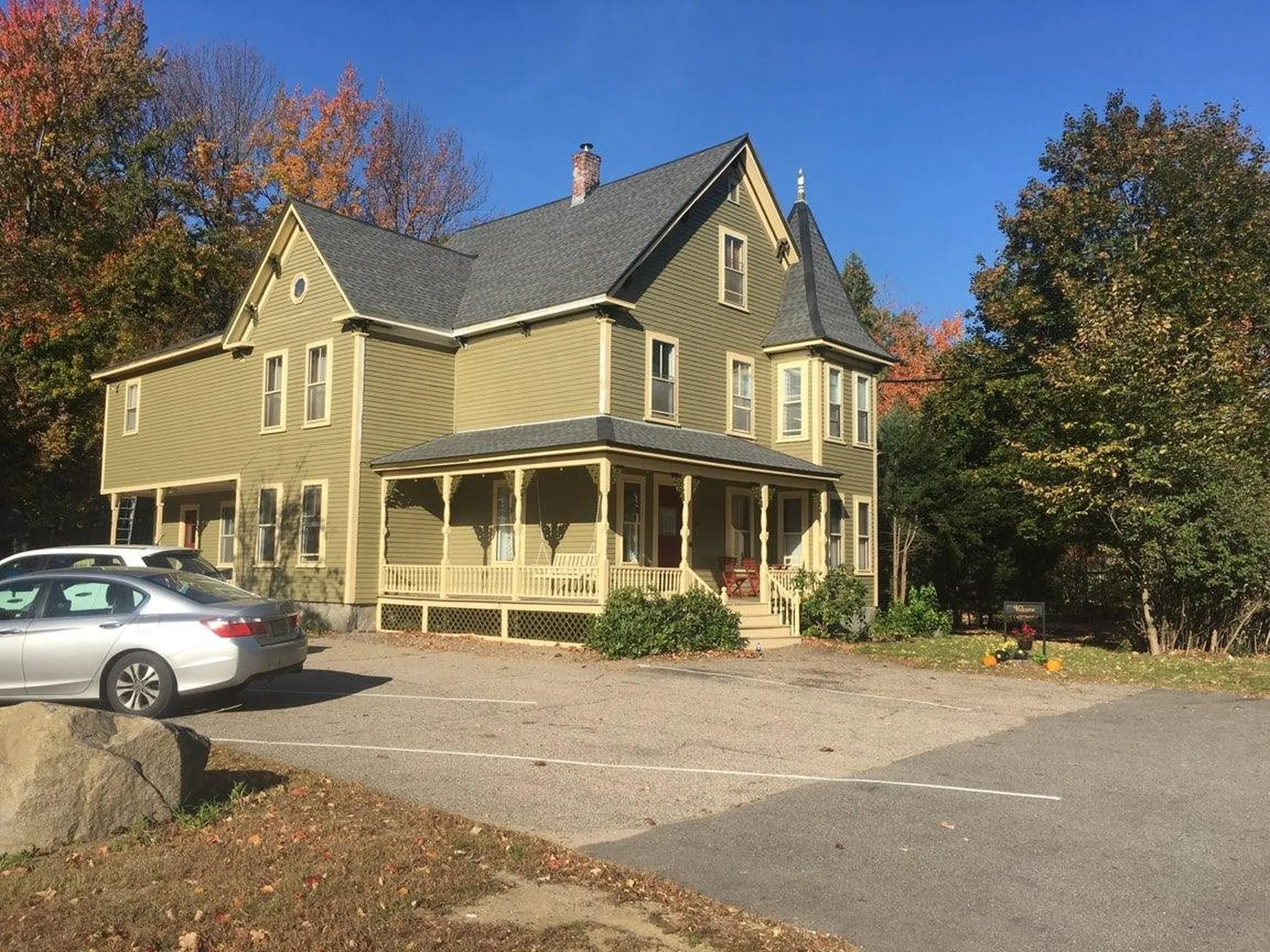 148 Washington Street Conway NH 03818