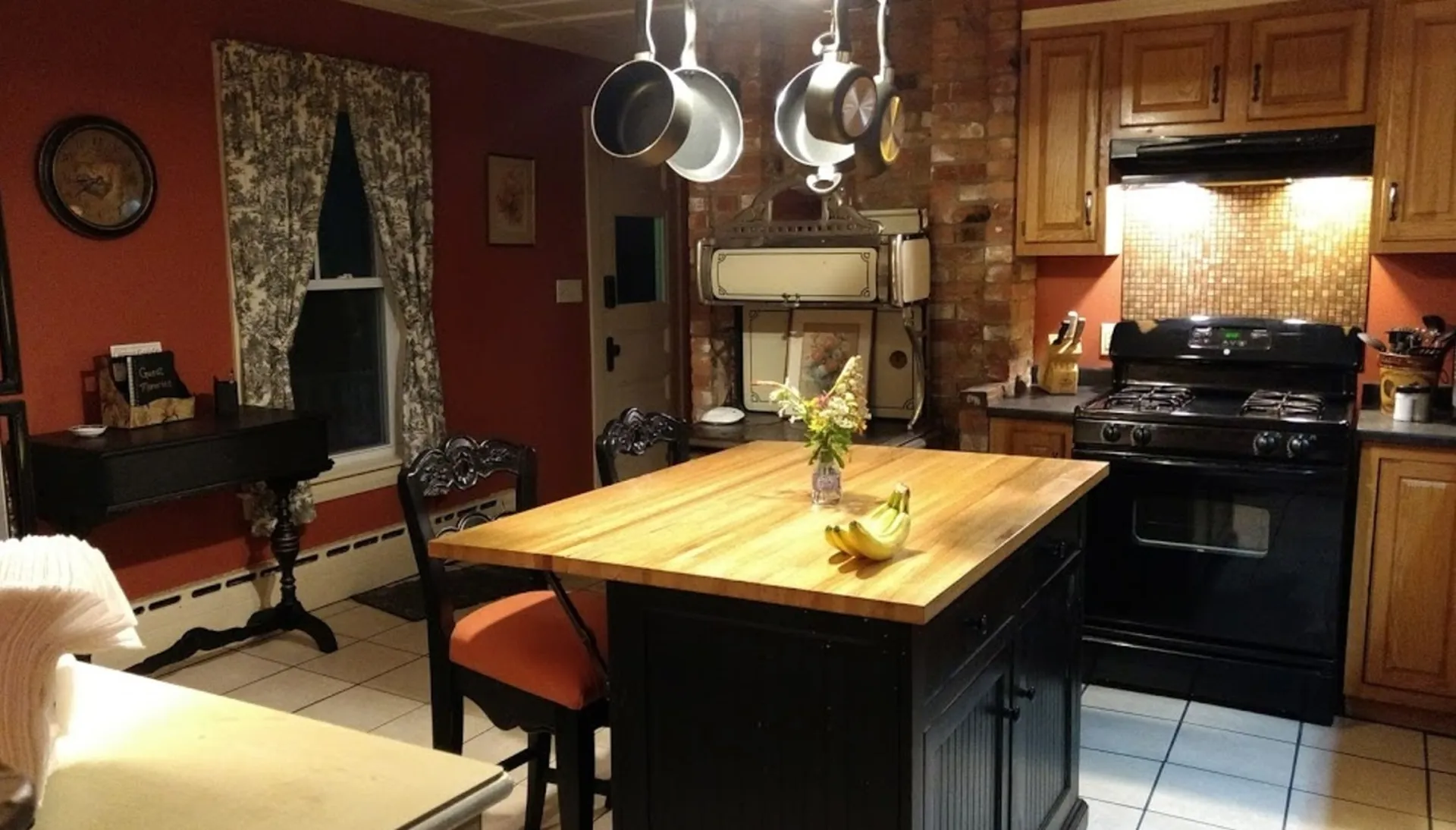 148 Washington Street Conway NH 03818
