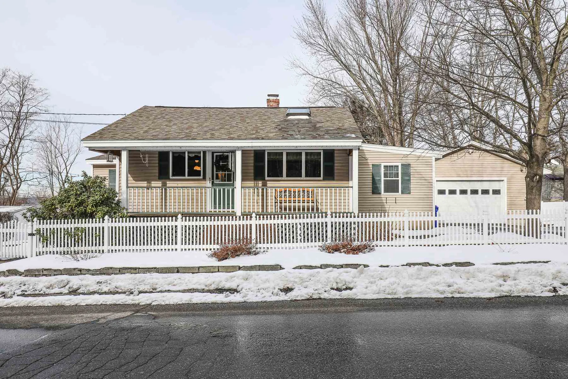 129 W Mitchell Street Manchester NH 03103
