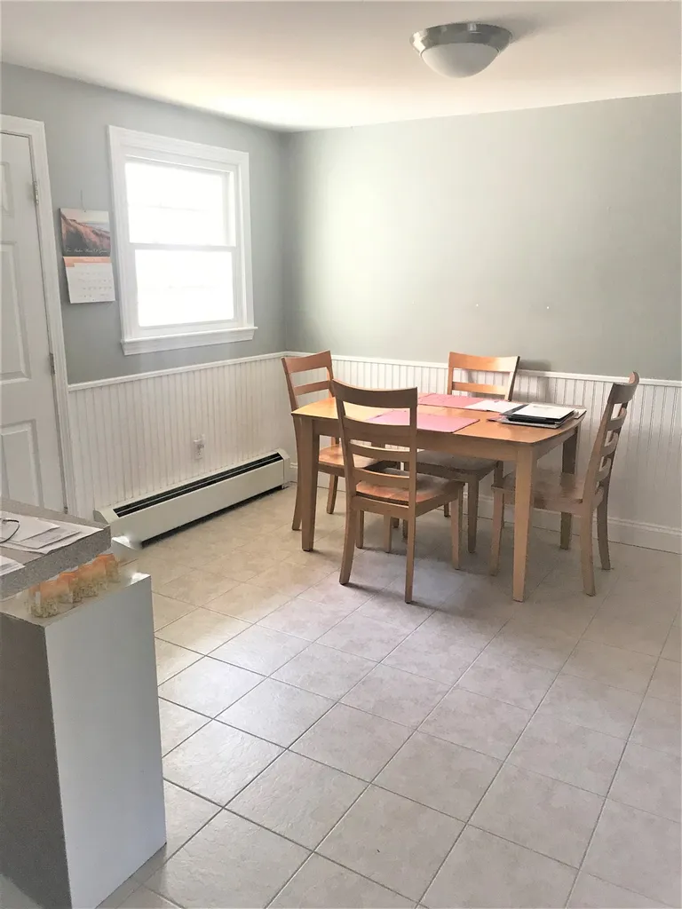 210 N Haverhill Road Kensington NH 03833