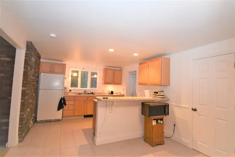 210 N Haverhill Road Kensington NH 03833