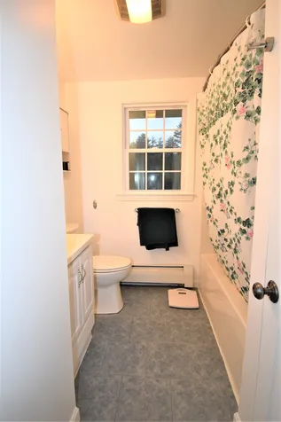 210 N Haverhill Road Kensington NH 03833