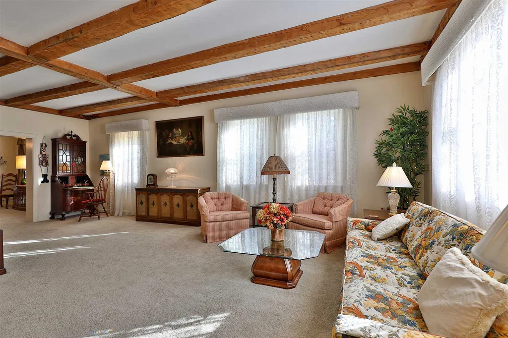 898 Barnard Road Woodstock VT 05091