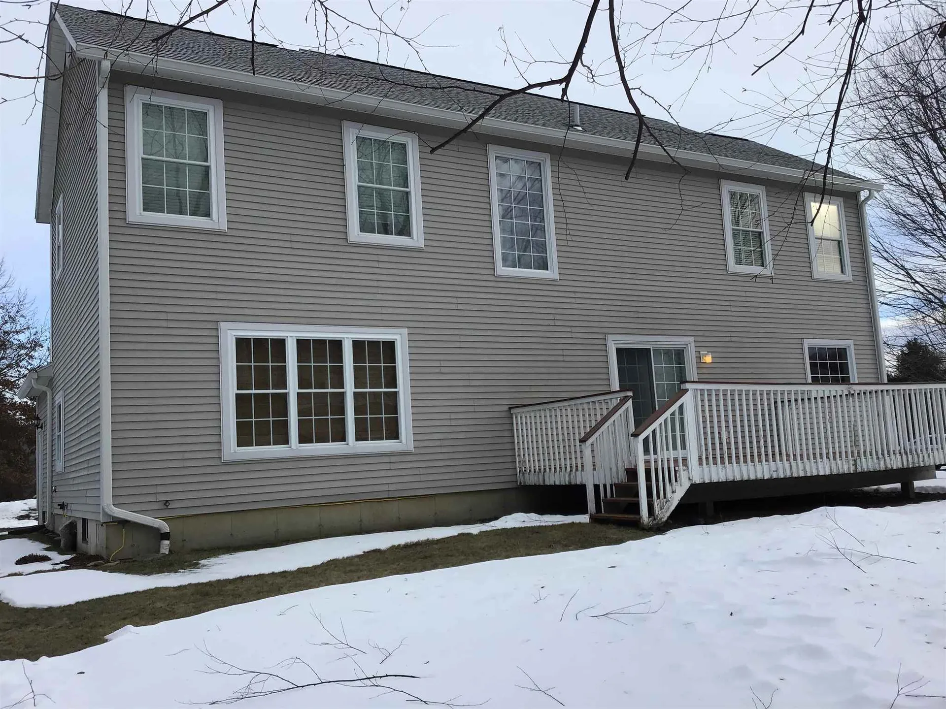 60 Sunrise Circle Hartford VT 05059