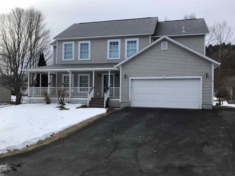 60 Sunrise Circle Hartford VT 05059