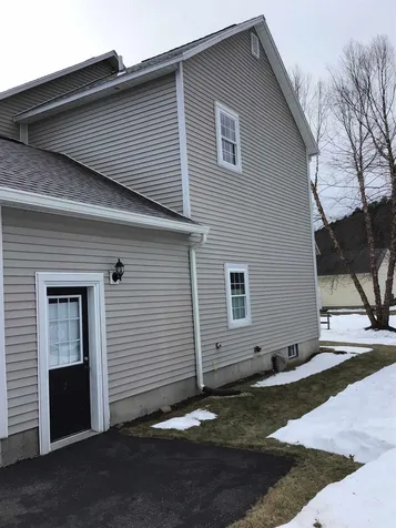 60 Sunrise Circle Hartford VT 05059