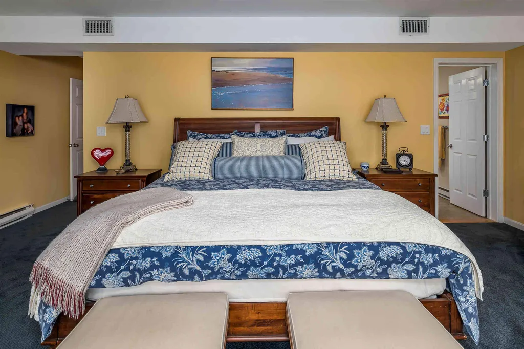 52 Dunelawn Drive Ogunquit ME 03907