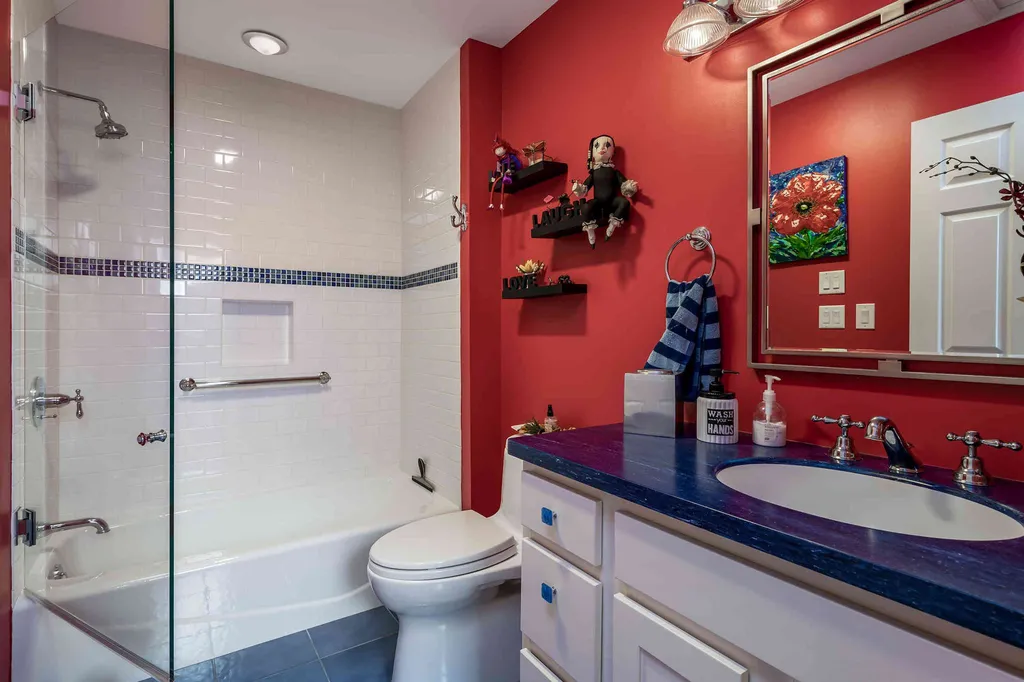 52 Dunelawn Drive Ogunquit ME 03907