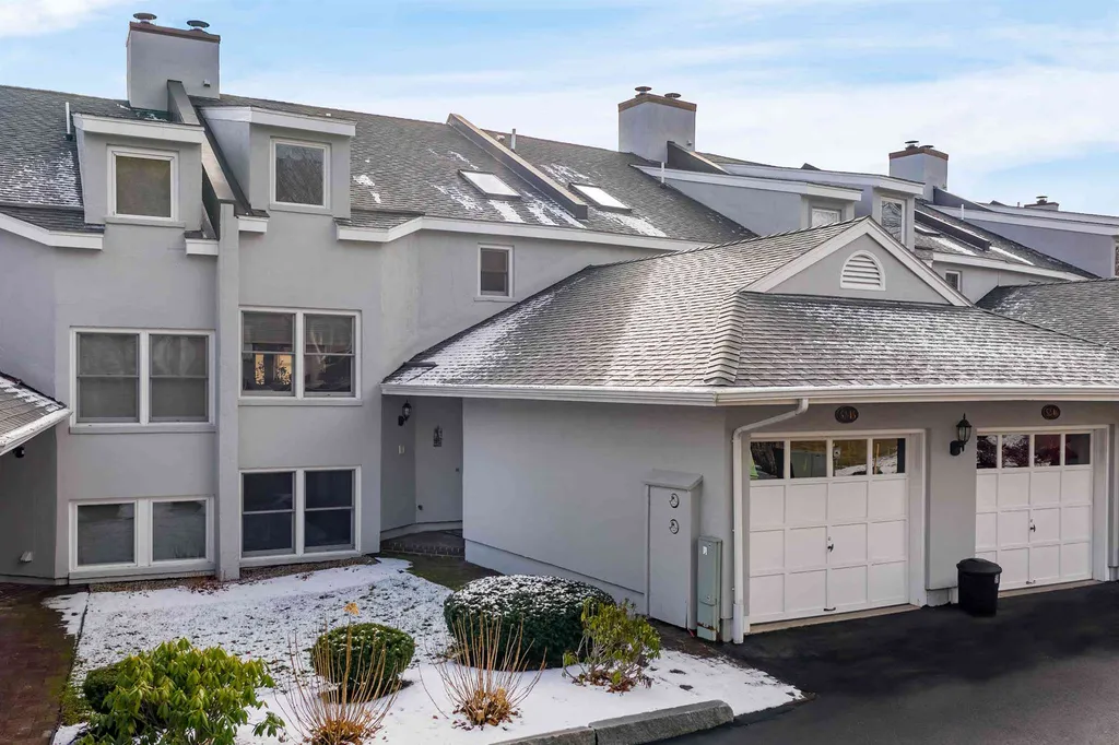 52 Dunelawn Drive Ogunquit ME 03907