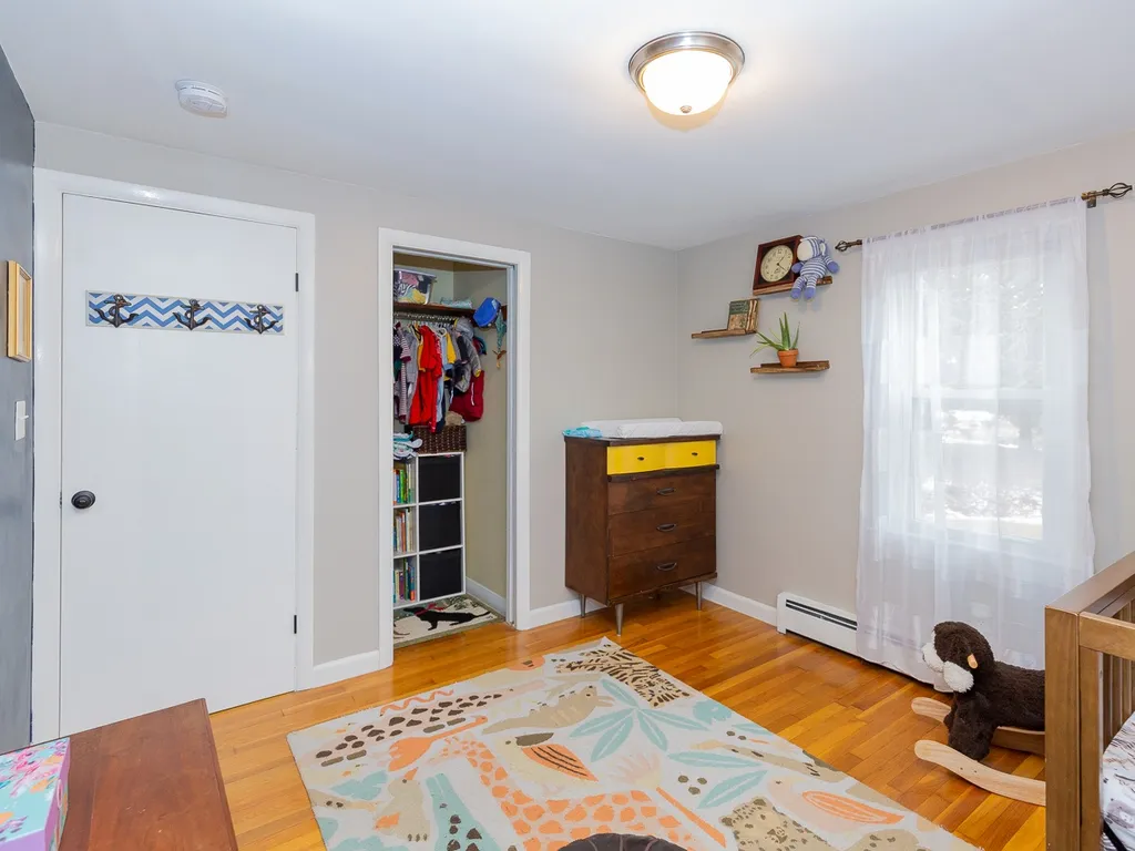 16 Bunker Hill Avenue Stratham NH 03885