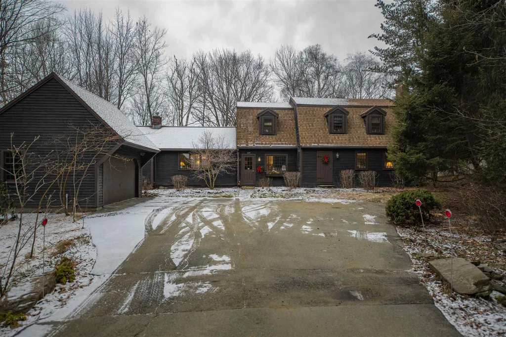 732 Wheelock Road Hartford VT 05059
