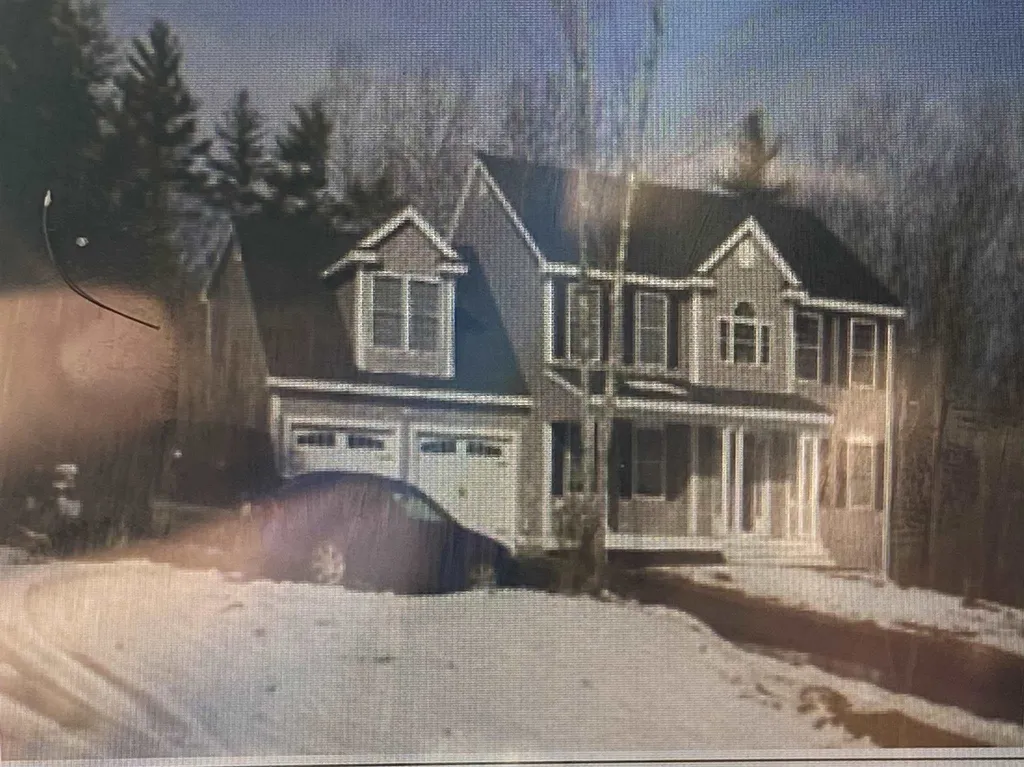 62 Saddle Hill Drive Auburn NH 03032