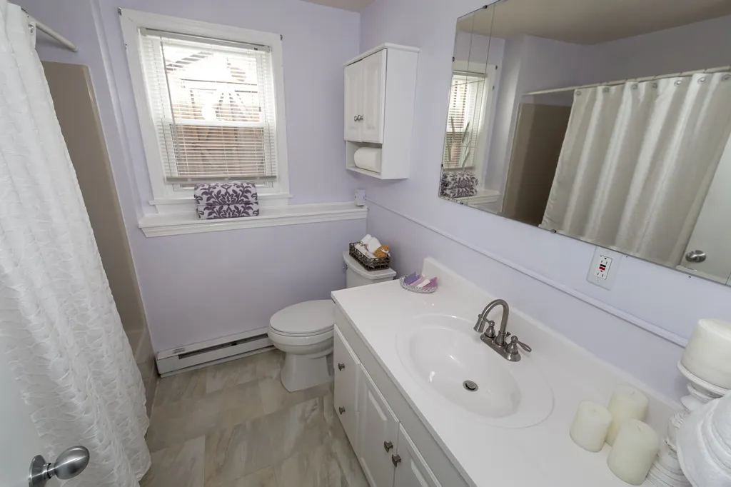 82r Derryfield Road Derry NH 03038
